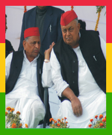 Janeshwar Ji with Mulayam Singh Yadav